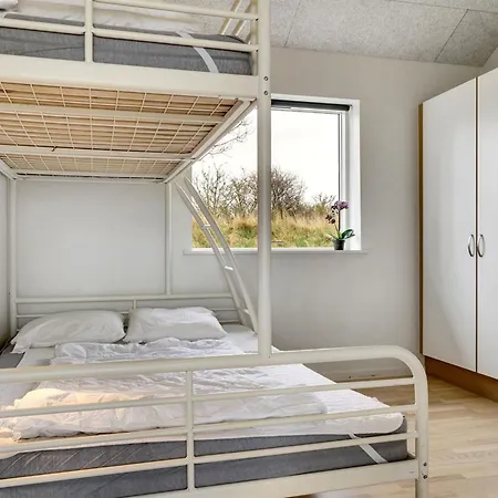 Swarthofthi - 1-5km From The Sea By Interhome * Hjørring