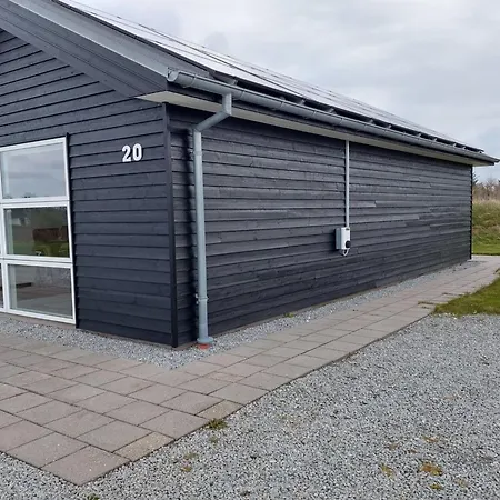 Swarthofthi - 1-5km From The Sea By Interhome Hjørring